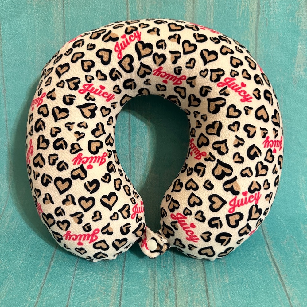 Juicy Couture Travel neck Pillow
